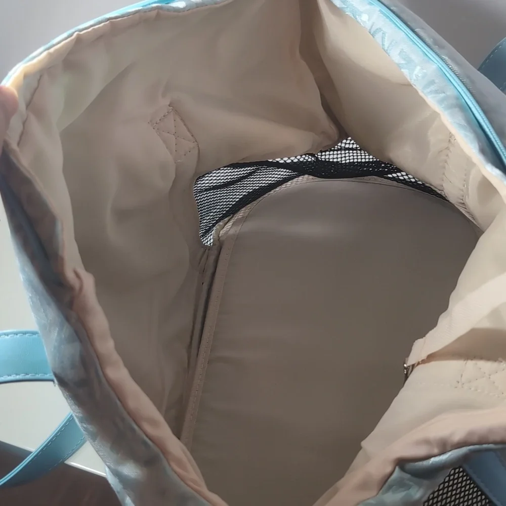 Ventilated Pet Carrier - Light Blue